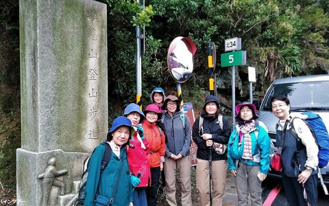 ☆ ツアー報告　その１☆2018年11月22日～24日　祝日利用で行く台湾人気の九フンと台北七星山ハイキング 